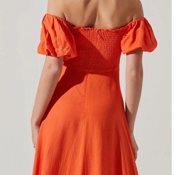 ASTR the Label Off Shoulder Puff Sleeve Midi Dress in Orange NWT Size xs - Picture 4 of 10